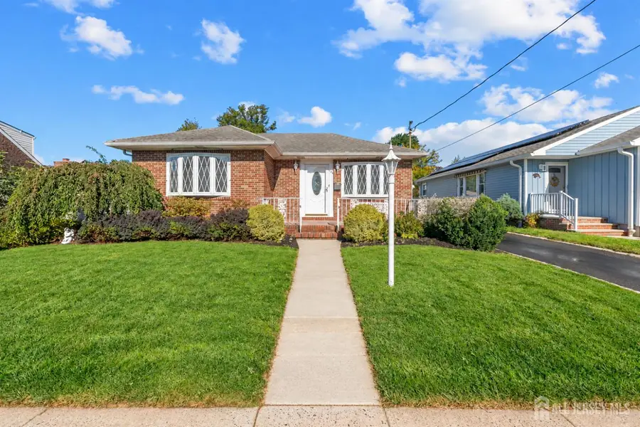 -176 Grenville Street, Woodbridge, NJ 07095 - #2