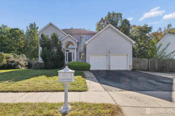 -13 Johnson Avenue, Monroe, NJ 08831