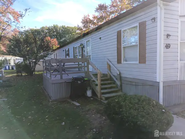 -49 Burns Road, North Brunswick, NJ 08902