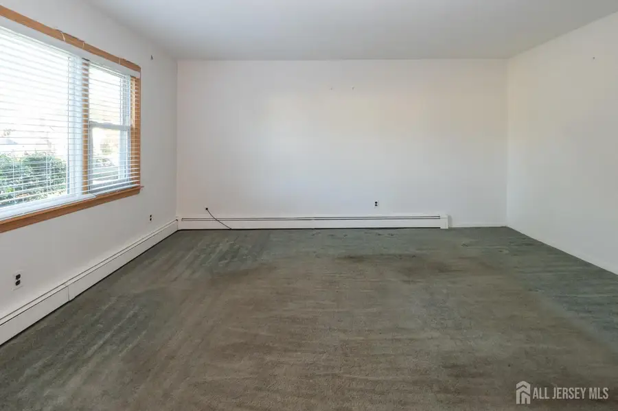 -976 Maltby Avenue, South Plainfield, NJ 07080 - #3