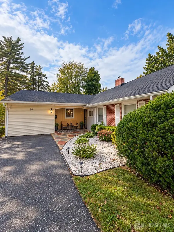-50 Peppermint Lane, Willingboro, NJ 08046
