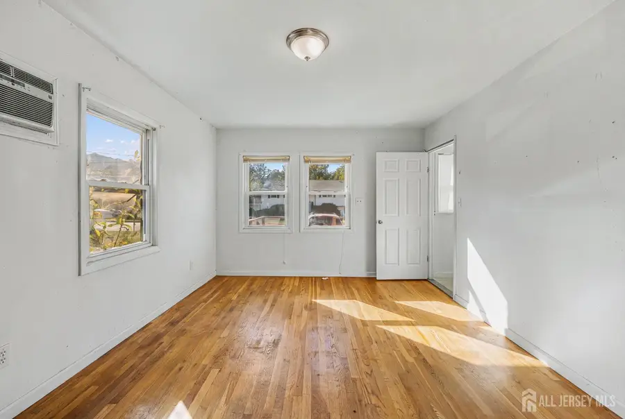 -63 Rues Lane, East Brunswick, NJ 08816 - #3