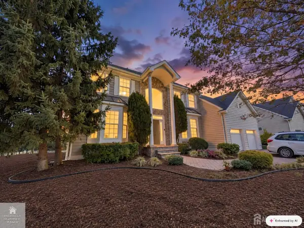 -2 Apple Ridge Way, East Brunswick, NJ 08816