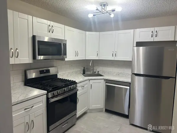 -41 Brighton Way, North Brunswick, NJ 08902
