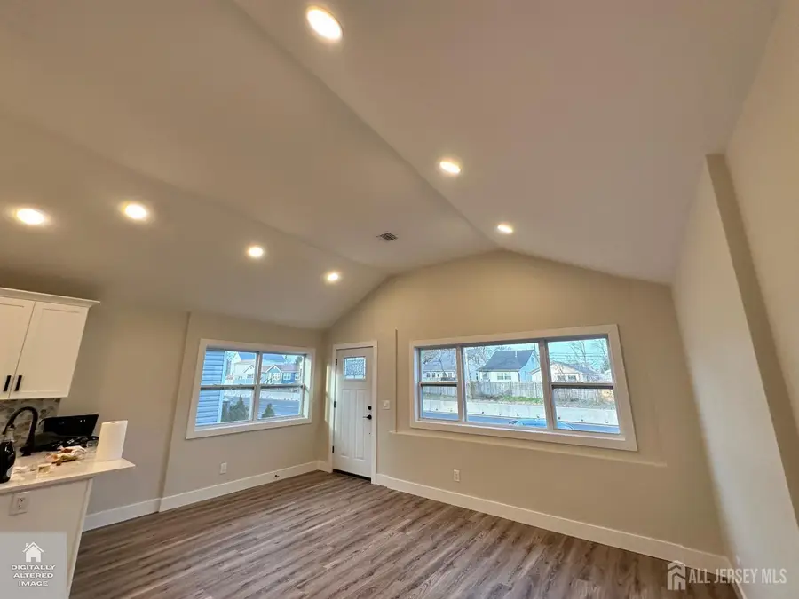 -888 State Route 35 Highway, Laurence Harbor, NJ 08879 - #2