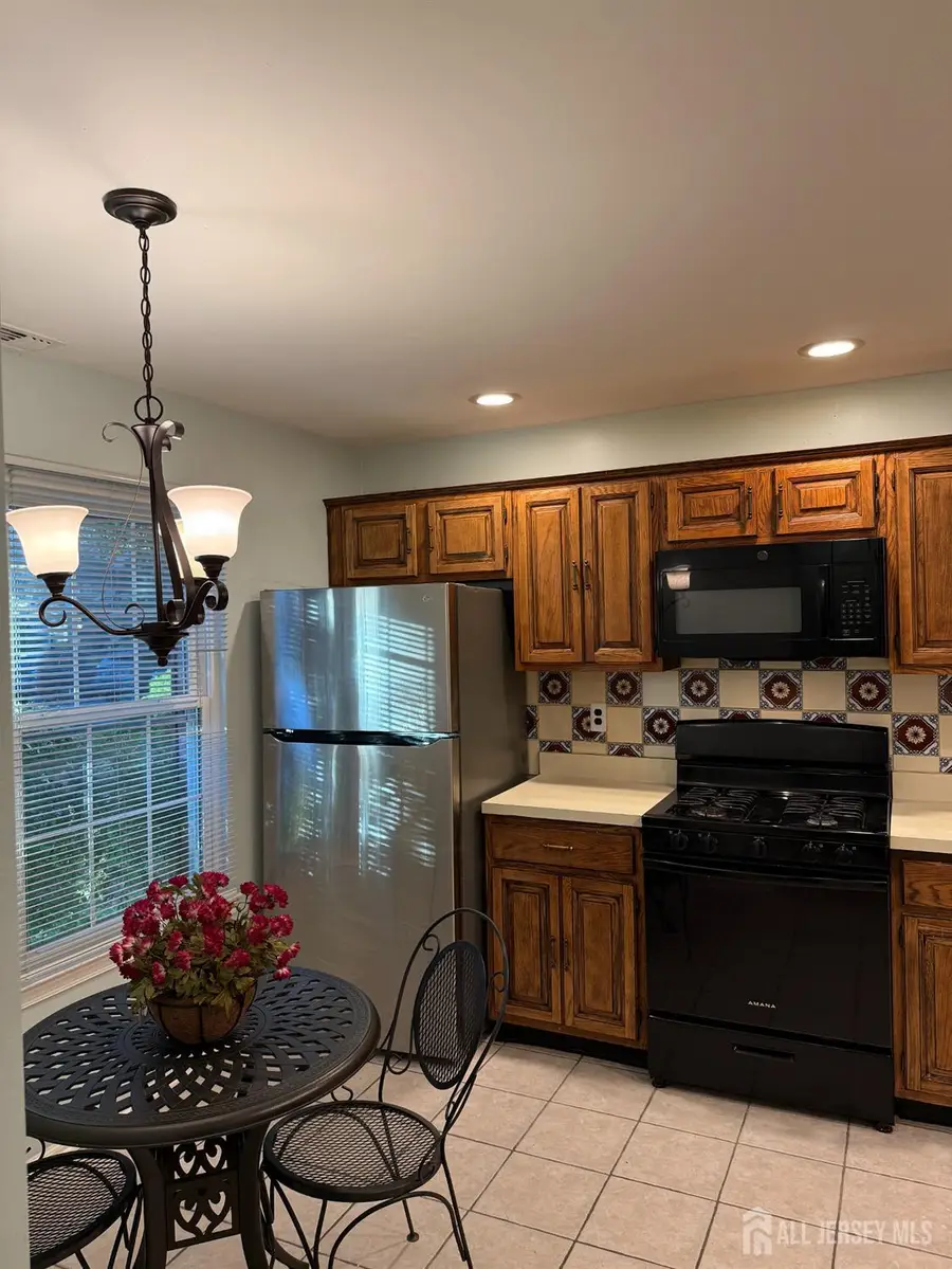 -264 Palombi Court, East Brunswick, NJ 08816 - #3