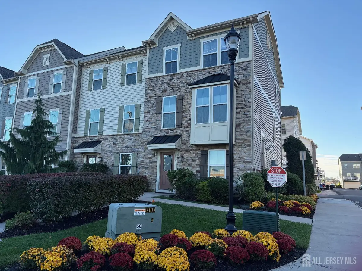 -101 Bayside Court, South Amboy, NJ 08879 - #1