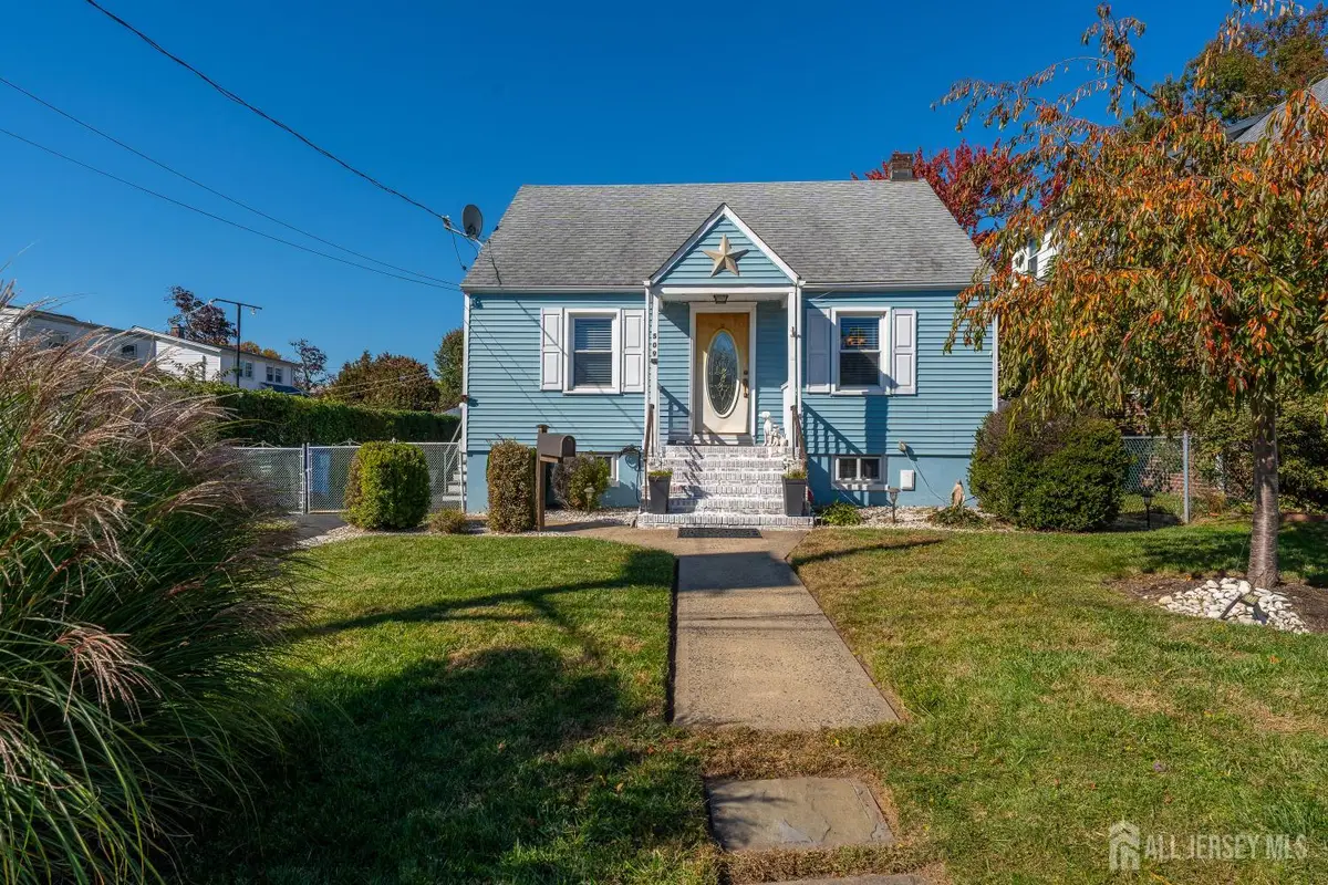 -509 Garden Avenue, Woodbridge, NJ 07095 - #1