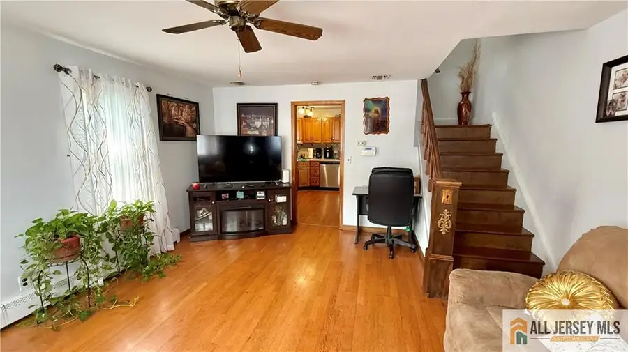 -70 Spring Street, Woodbridge, NJ 07095 - #3