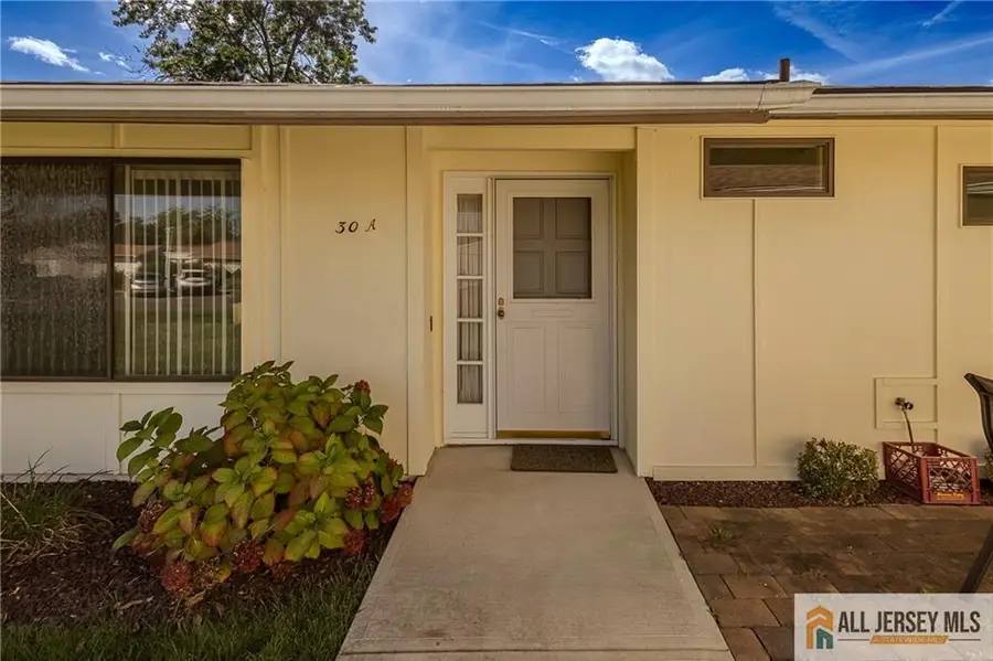 -30 Larch Plaza #30A, Monroe, NJ 08831 - #3