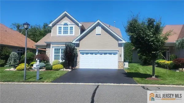 -15 Monarch Road, Monroe, NJ 08831