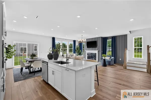 -20 Griffen Drive, South Brunswick, NJ 08852