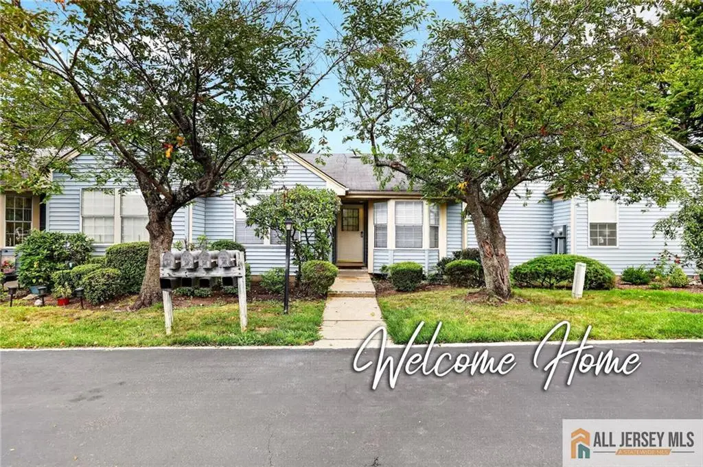 -4 James Madison Court #B, Monroe, NJ 08831 - #1