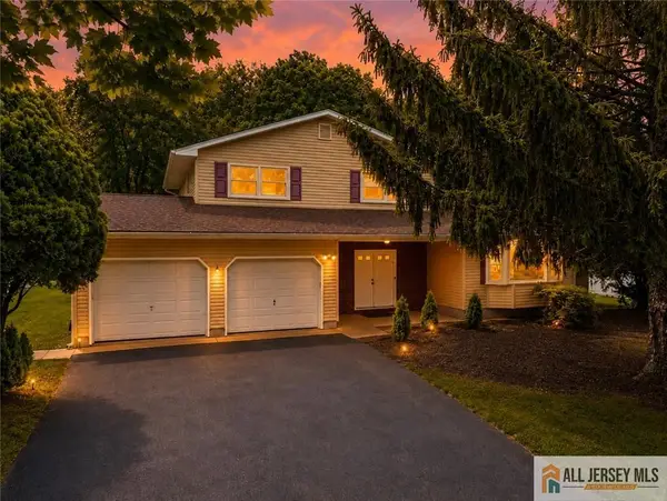 -4 Alexander Road, East Brunswick, NJ 08816