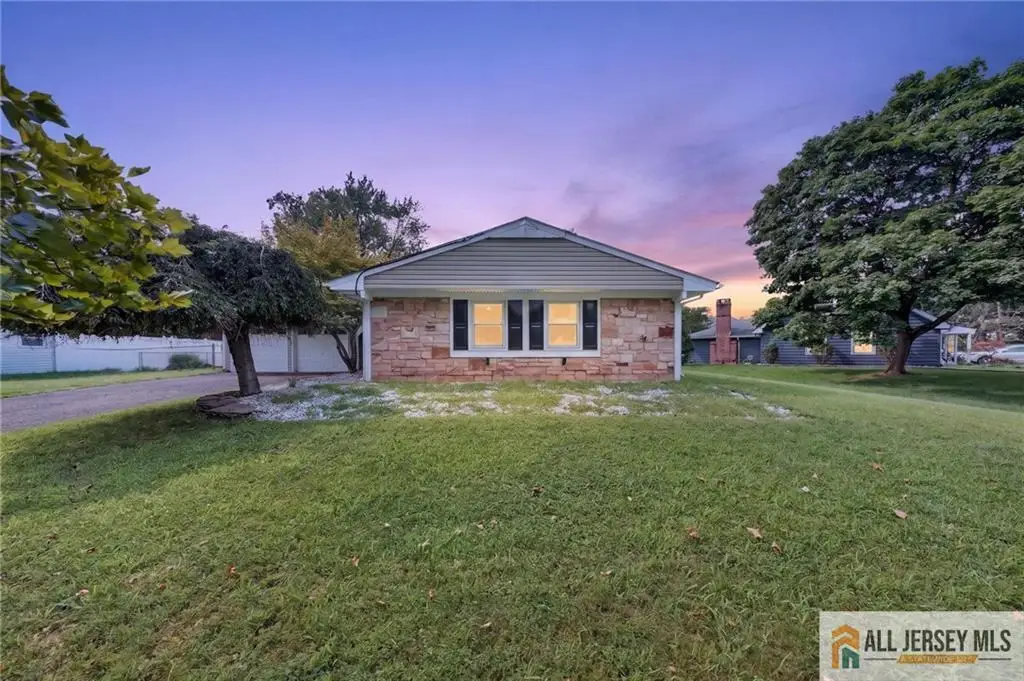 -32 Lebed Drive, Franklin, NJ 08873 - #1