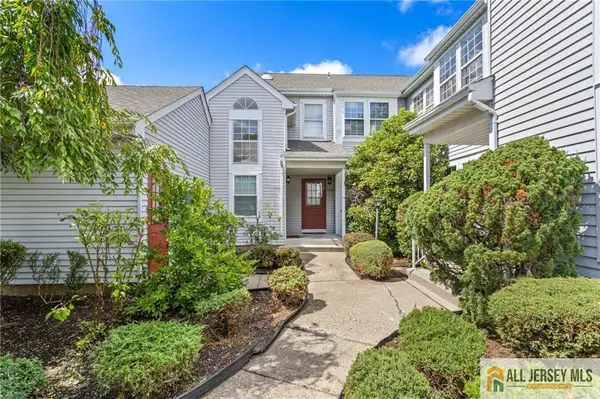 -23 James Buchanan Drive #23H, Monroe, NJ 08831