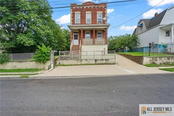-364 Alpine Street, Perth Amboy, NJ 08861