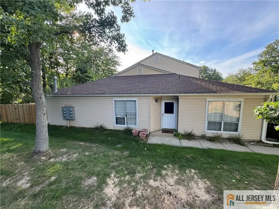 -194 Yorkshire Court, Old Bridge, NJ 08857 - #2