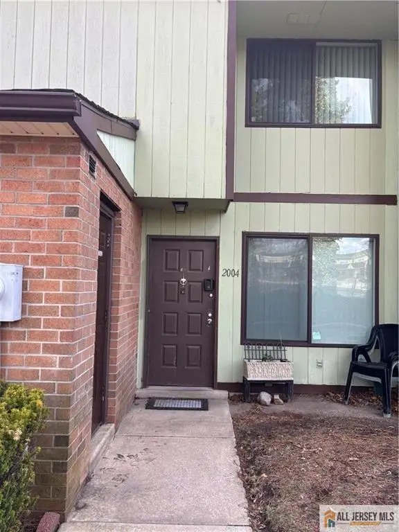 -2004 Greenwood Drive, Lindenwold, NJ 08021