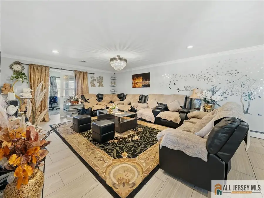 -899 Green Street, Iselin, NJ 08830 - #3
