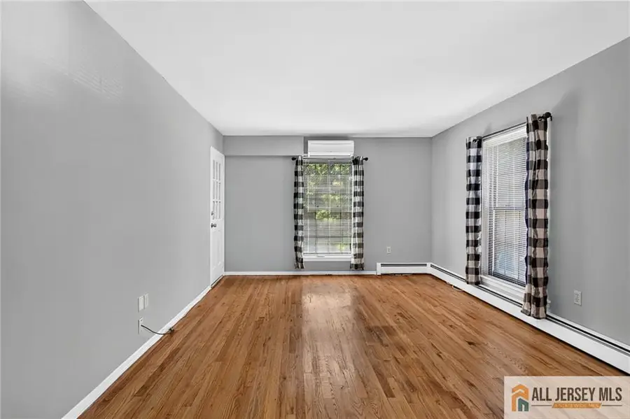-324 Gills Lane #2D, Iselin, NJ 08830 - #3