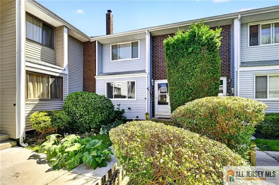 -4 Quincy Circle, Dayton, NJ 08810 - #2