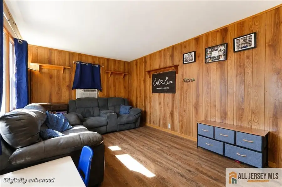 -485 E Woodbridge Avenue, Avenel, NJ 07001 - #3
