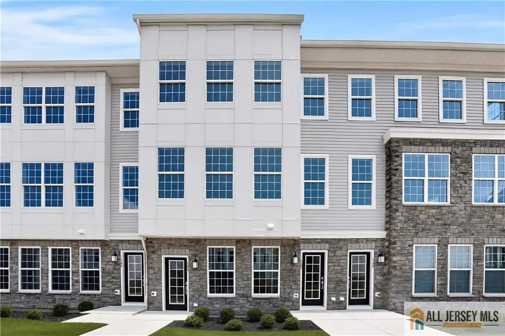 -131 Leona Stewart Lane, Pennington, NJ 08534 - #1