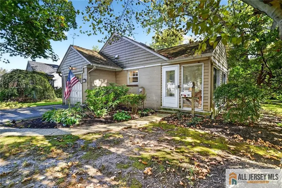 -114 N Main Street, Cranbury, NJ 08512 - #3
