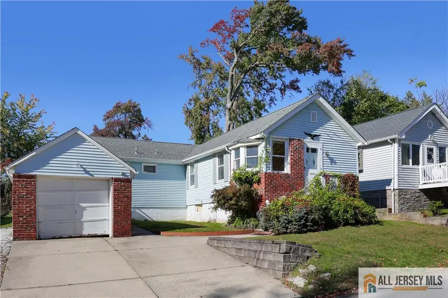 -814 Forrest Avenue, Laurence Harbor, NJ 08879 - #3
