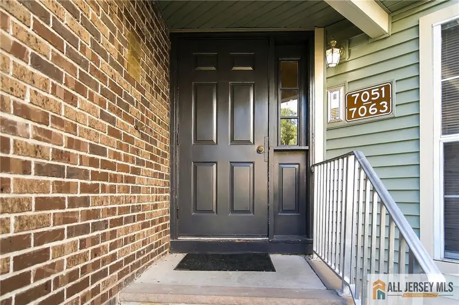 -7053 Elm Court, Heathcote, NJ 08852 - #3