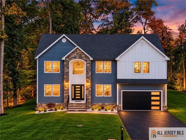 -1 Montrose Avenue, Colonia, NJ 07067