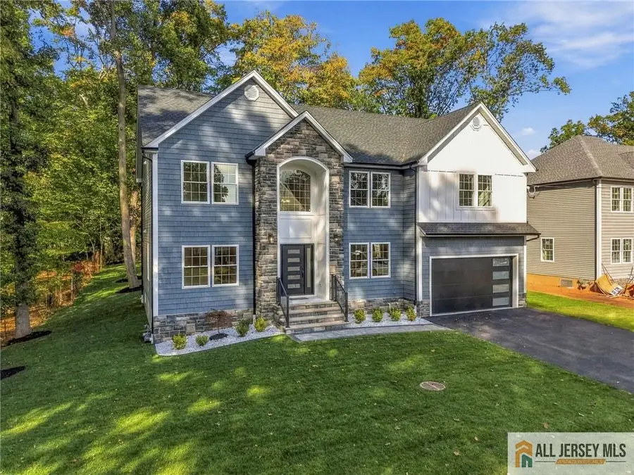 -1 Montrose Avenue, Colonia, NJ 07067 - #3