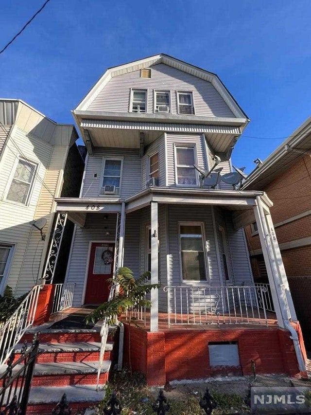 408 25th Street, Union City, NJ 07087 BHGRE