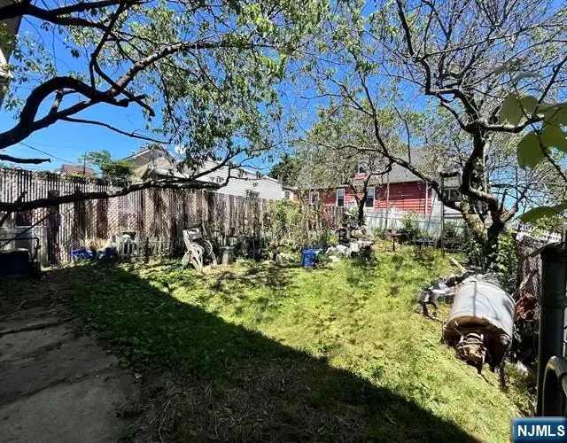 217 Bergen Avenue, Kearny, NJ 07032 - Image #2