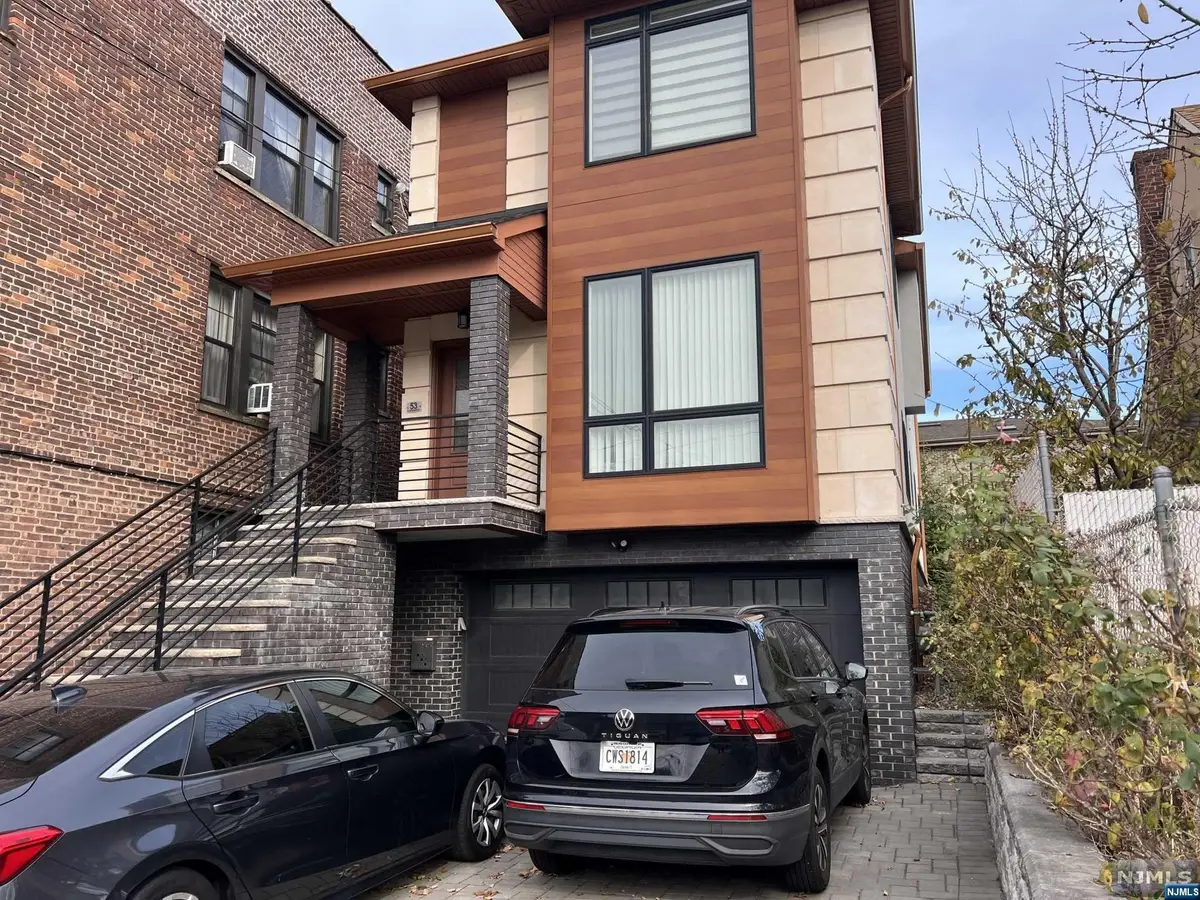 53 E Brinkerhoff Avenue, Palisades Park, NJ 07650 - Image #1