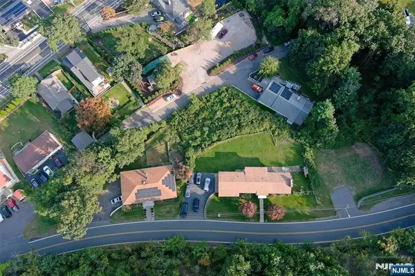 001 Grand Summit, Haledon, NJ 07508