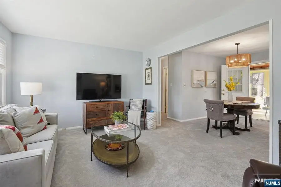 9 Wells Court, Bloomfield, NJ 07003 - Image #3