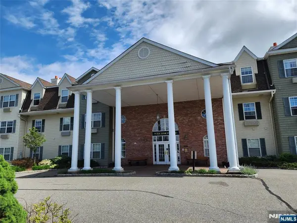 9212 Richmond Road, West Milford, NJ 07480