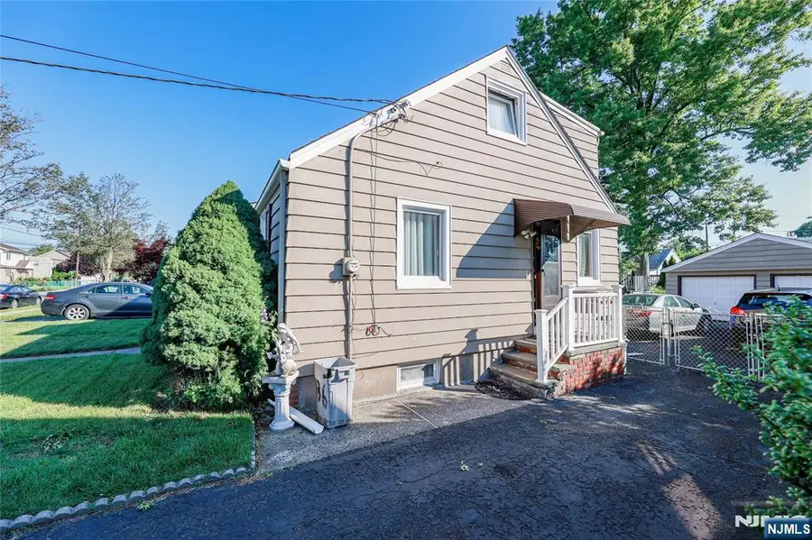 136 Martin Avenue, Clifton, NJ 07012 - Image #2