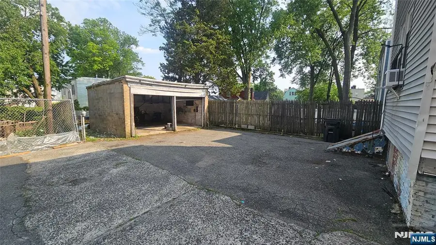 144 Alexander Street, Newark, NJ 07106 - Image #2