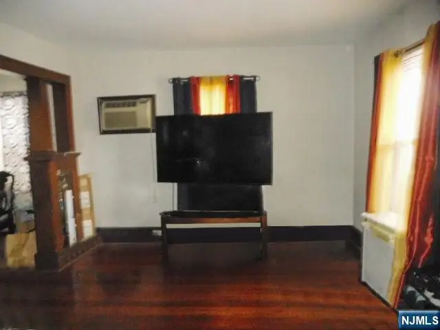 348 Lakeview Avenue, Clifton, NJ 07011 - Image #3
