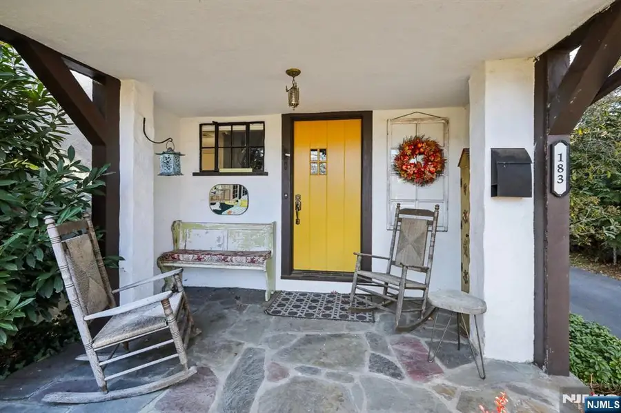 183 Sheridan Avenue, Ho Ho Kus, NJ 07423 - Image #2