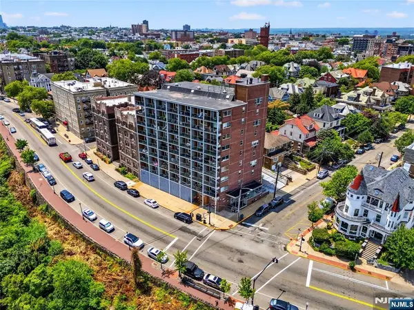 899 Boulevard East 4O, Weehawken, NJ 07086