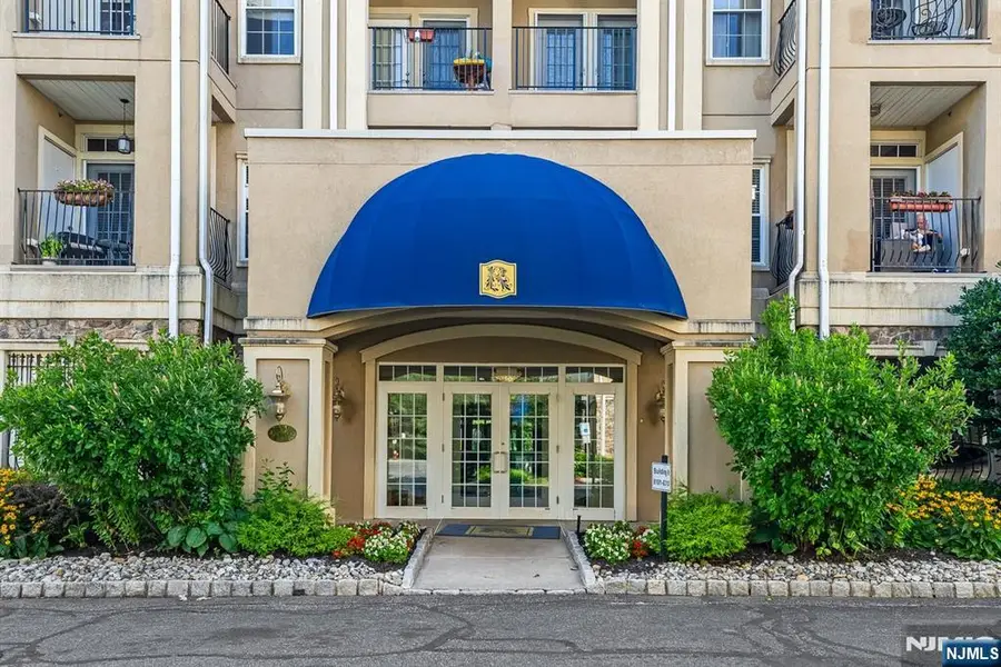 8205 Harcourt Road 8205, Clifton, NJ 07013 - #2