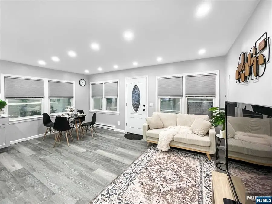 208 Fayette Avenue, Wayne, NJ 07470 - Image #3