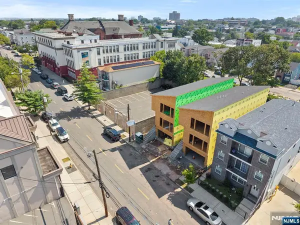 512 15th Street, Newark, NJ 07103