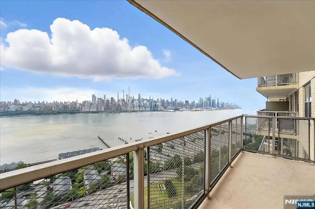 6600 JFK Blvd E 18L, West New York, NJ 07093 - Image #1