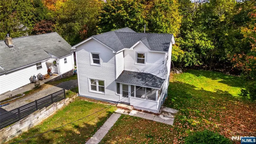 20 Ella Street, Bloomingdale, NJ 07403 - Image #2