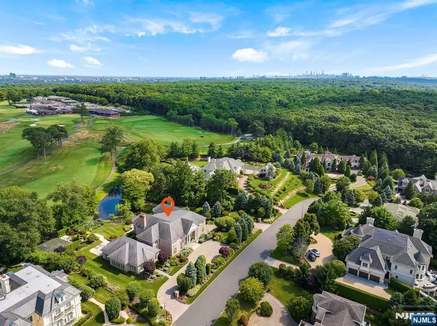 196 Vaccaro Drive, Cresskill, NJ 07626 - #3